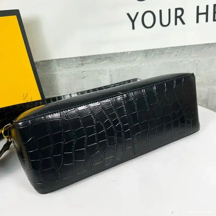 Cheap Crocodile Bag Leather Black Zip In Fendi O'Lock Shoulder 0430